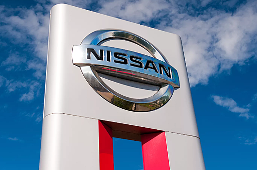 Nissan купит долю в электромобильном бизнесе Renault
