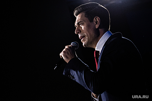 Дюжев выступил перед молодежью ХМАО и «почувствовал высокий коэффициент таланта»