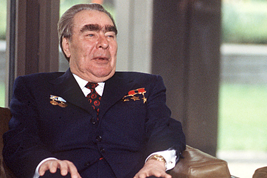 Правнучка Хрущева описала антихрущевский заговор Брежнева