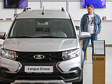 АвтоВАЗ приостановил продажи популярной модели Lada