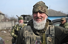 Чем известен Адам Делимханов и почему за ним охотится Украина