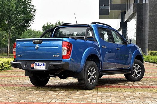 В России начнут продавать китайскую копию Nissan Navara