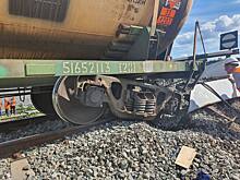 В Челябинске случился сход вагона-цистерны с бензином