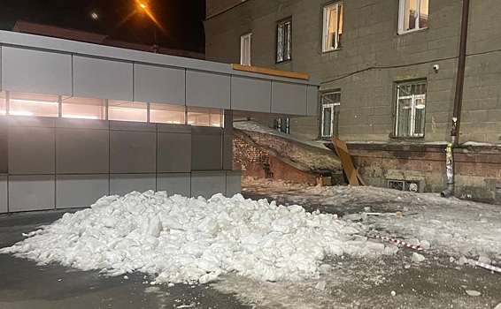 В Новосибирске после падения льда на голову женщины возбудили уголовное дело