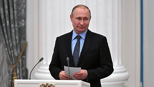 ЦИК зарегистрировал еще 62 доверенных лиц Путина