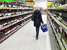 Ретейлеры просят правительство автоматически продлить на год лицензии на торговлю алкоголем