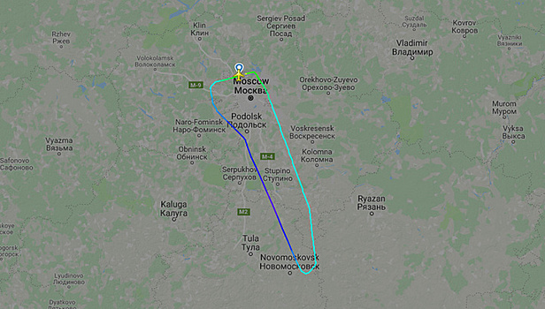 Прервавший полет в Волгоград самолет "Аэрофлота" вернулся в Шереметьево