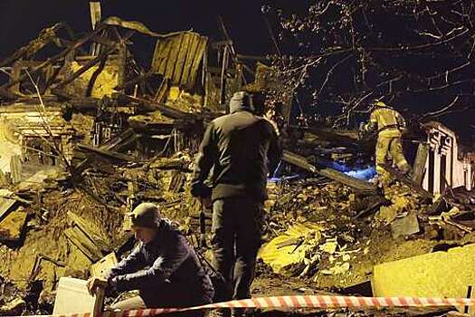 Мэр Иркутска: в доме, разрушенном из-за падения Су-30, прописаны 10 человек