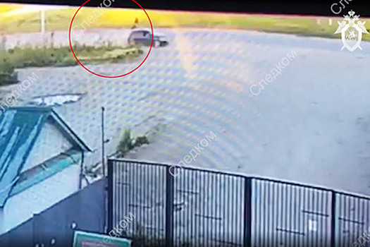 Пьяный российский полицейский сбил насмерть подростка и попал на видео