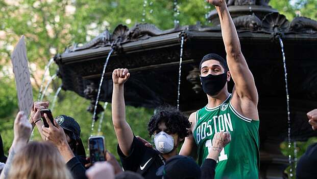 Энес Кантер: «Продолжайте сдерживать меня на площадке, я разоблачу вас за ее пределами»