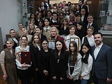 Ставка на молодых. В префектуре ЮЗАО наградили участников столичного Молодёжного парламента