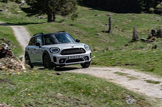 MINI Countryman получил новый дизайн