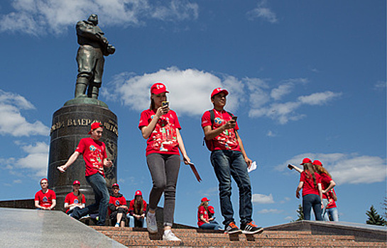 Волонтеры устроили праздничный забег в Самаре за 50 дней до Кубка конфедераций