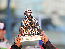 Кубок победителя "Дакара" Сергея Карякина может быть выставлен в "Ельцин Центре"
