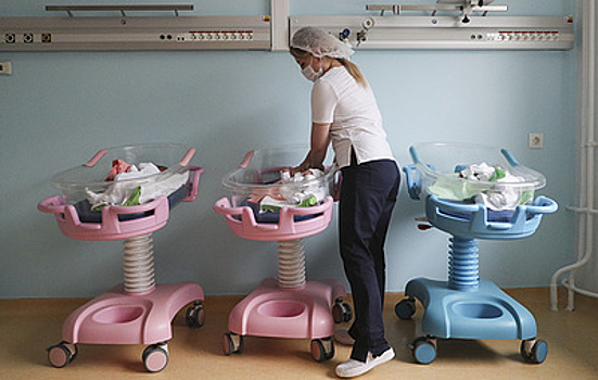 Губернатор Никитин предложил тиражировать опыт выдачи сертификатов для младенцев