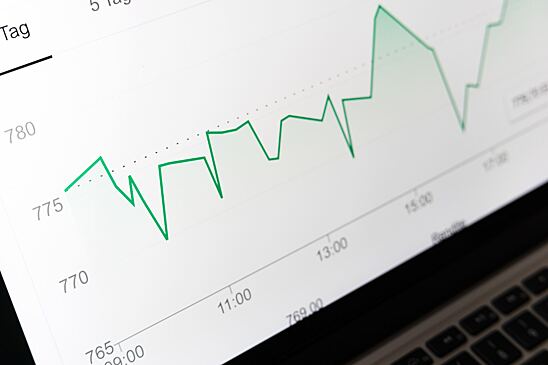 Москвичка хотела освоить новую профессию, но потеряла 2,5 млн рублей
