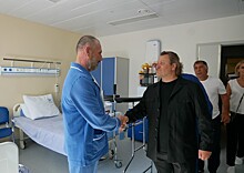 Перед пациентами Военно-медицинской академии выступил Василий Герелло