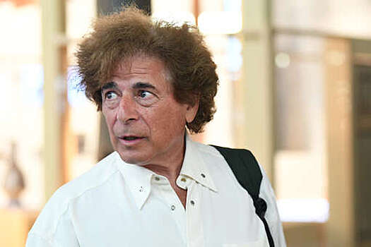 "База": фэшн-фотограф Бородулин обвинен в сексуальных домогательствах на съемках