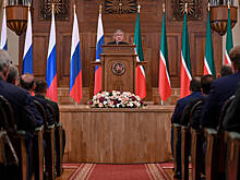 «Разводы — это плохо, патриотизм — хорошо». Обращение Минниханова одним абзацем