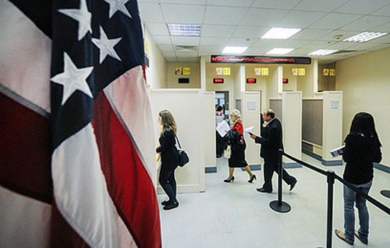 Госдеп сделал важное уточнение о прекращении выдачи виз россиянам