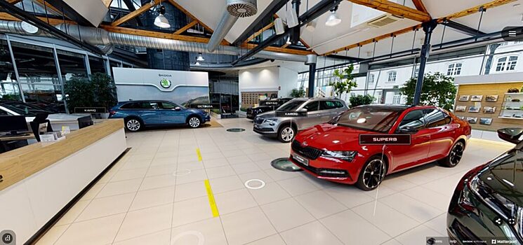 Виртуальный шоурум Skoda позволяет посидеть внутри автомобилей и прогуляться по автосалону