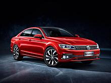 «Четырехдверное купе» VW Lamando-2019: новое оборудование и урезанная моторная гамма