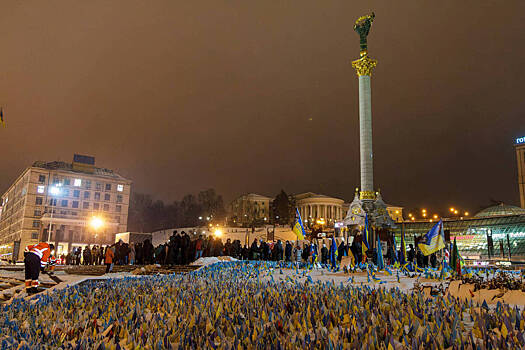 Политолог прокомментировал желание Украины продолжать удалять историческую с РФ память