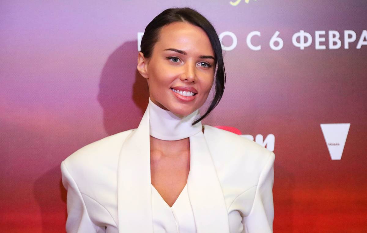 Анастасия Решетова назвала себя жертвой навязанных стандартов красоты