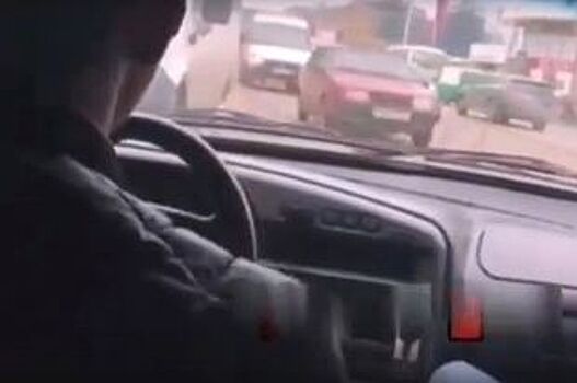 Прокатившегося по встречной полосе водителя ищет полиция Ставрополя