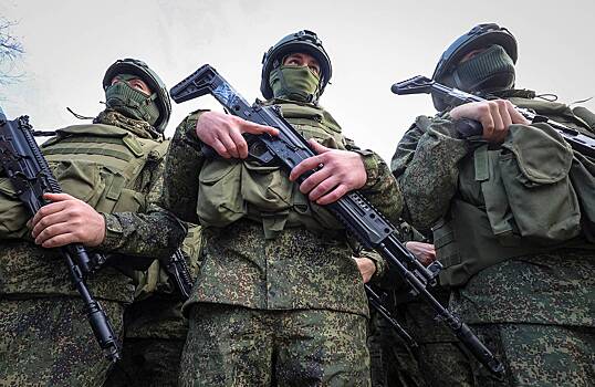 Банк забрал все деньги с карты участника СВО. У него были долги по кредитам, которые закон позволяет списать