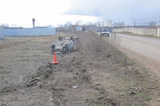 Под Орлом пьяный водитель перевернулся в кювете