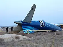 В AZAL назвали причину крушения самолета около Актау