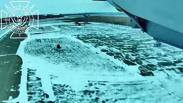 Появилось видео поражения истребителей F-16 и Су-27 ВСУ ударными дронами со Starlink