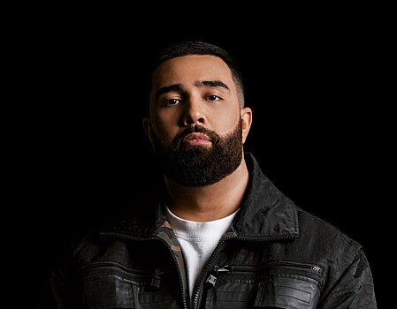 Shot: поклонники рэпера Jah Khalib не могут вернуть деньги за отменённые концерты в России