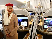 Работающая в Emirates стюардесса рассказала о запретах авиакомпании