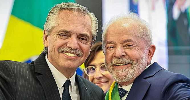 Лула да Силва прибыл с официальным визитом в Аргентину