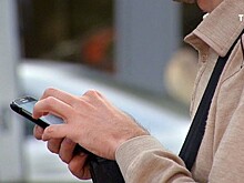 "Известия": в России пассажиров могут начать пускать в самолет по смартфону