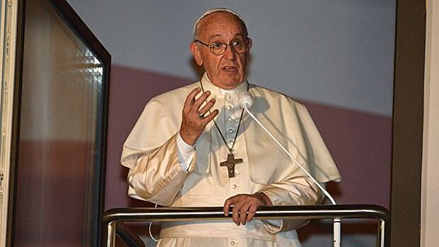 Папа Римский попросил Господа помочь найти решение кризиса в Венесуэле