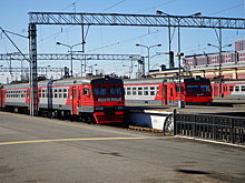 От Петербурга до Красного Села запустили тактовое движение электричек