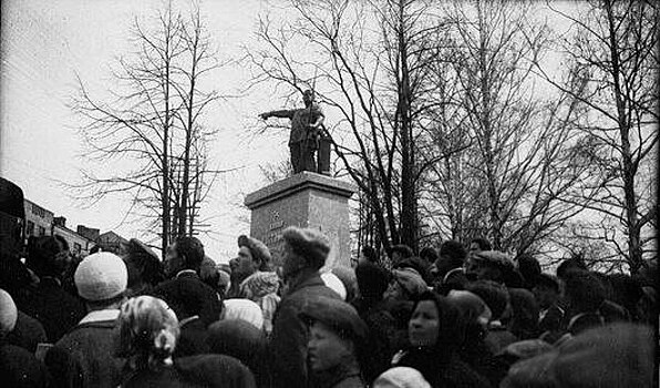 Жителей Ижевска просят помочь в подготовке выставки, посвященной событиям 1918 года