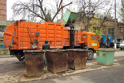 Петровск-Забайкальскому "жизненно необходима" техника для вывоза мусора
