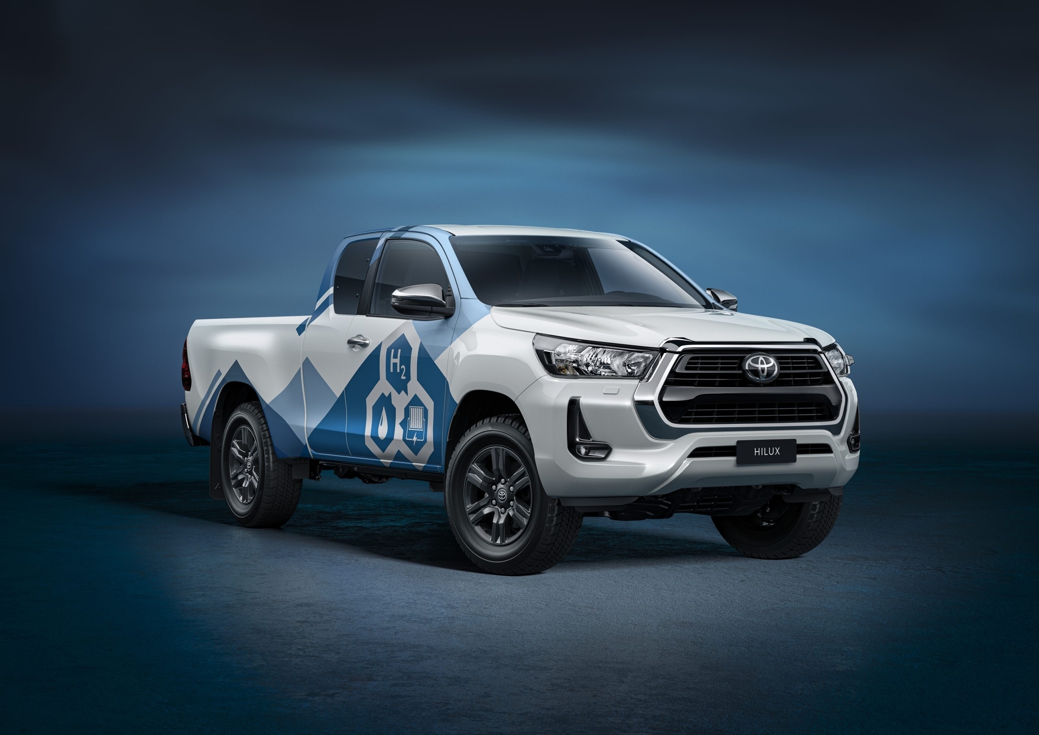 Новости автомира: Великобритания поможет построить водородный Toyota Hilux