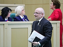 Клишас допустил ограничения для уехавших после начала мобилизации россиян