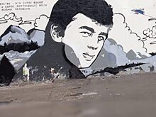 Художник рассказал, как восстановит изображение Сергея Бодрова в Лианозове