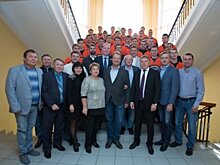 Президент ХК «Ермак» Сергей Петров в преддверии нового сезона встретился с хоккеистами и тренерским составом команды «Ермак»