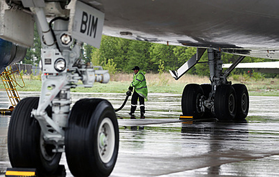"Аэрофлот" получит восемь грузовых Boeing "Волга-Днепра" для пополнения пула запчастей