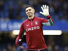 Глава УЕФА оценил неприличный жест аргентинца во время награждения на ЧМ-2022