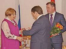 Новиков и Муромский попили чай с Почётными гражданами Орла