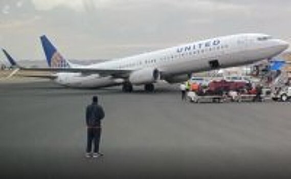 Нетипичный инцидент с самолетом B739 United Airlines в аэропорту Льюистон