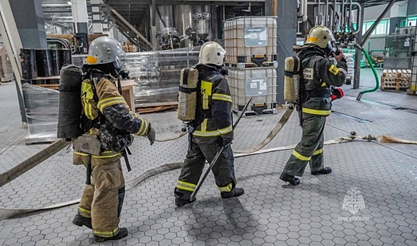 Под Волгоградом ликвидировали условный пожар на химпредприятии